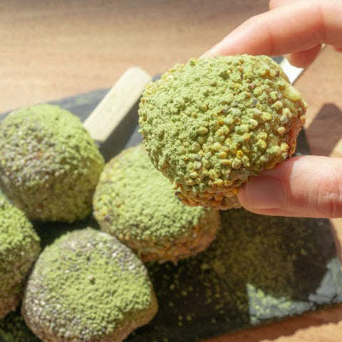 MATCHA-CHIA ENERGY BALL