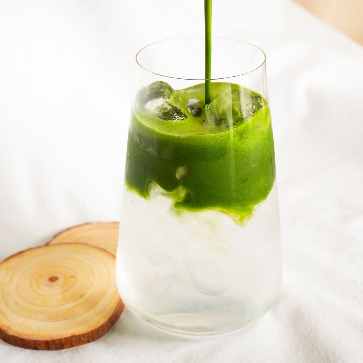 TWIST-SHAKE-SIP MATCHA BREW